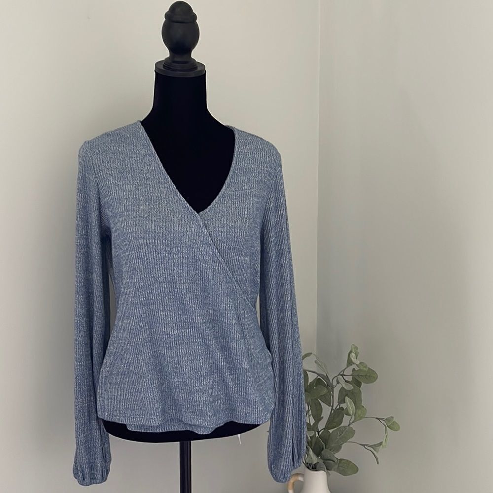 - GAP V-neck Top. Size Medium. Sky Blue